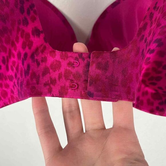 Victoria's Secret Hot Pink Leopard Print Lined Demi Bra Size 36C - Picture 4 of 10